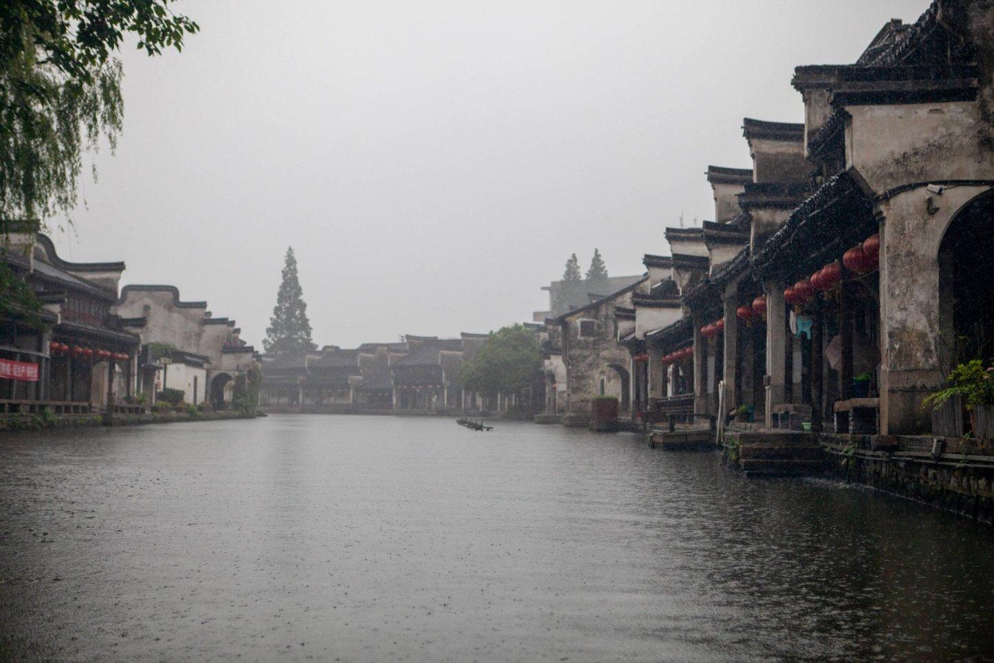 地板冒岩浆无敌版
